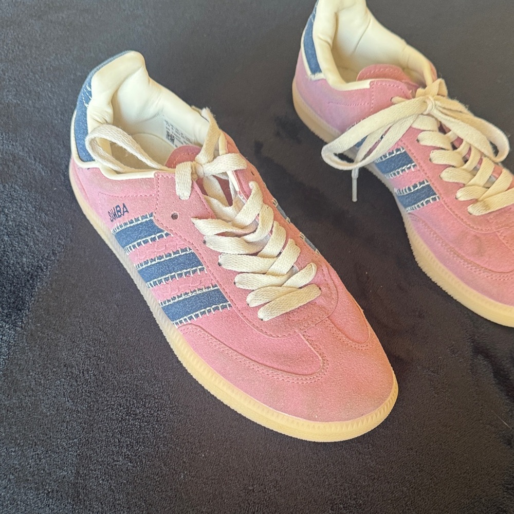 Adidas Samba Suede Sneakers in Pink with Navy Stripes - Picture 5 of 6